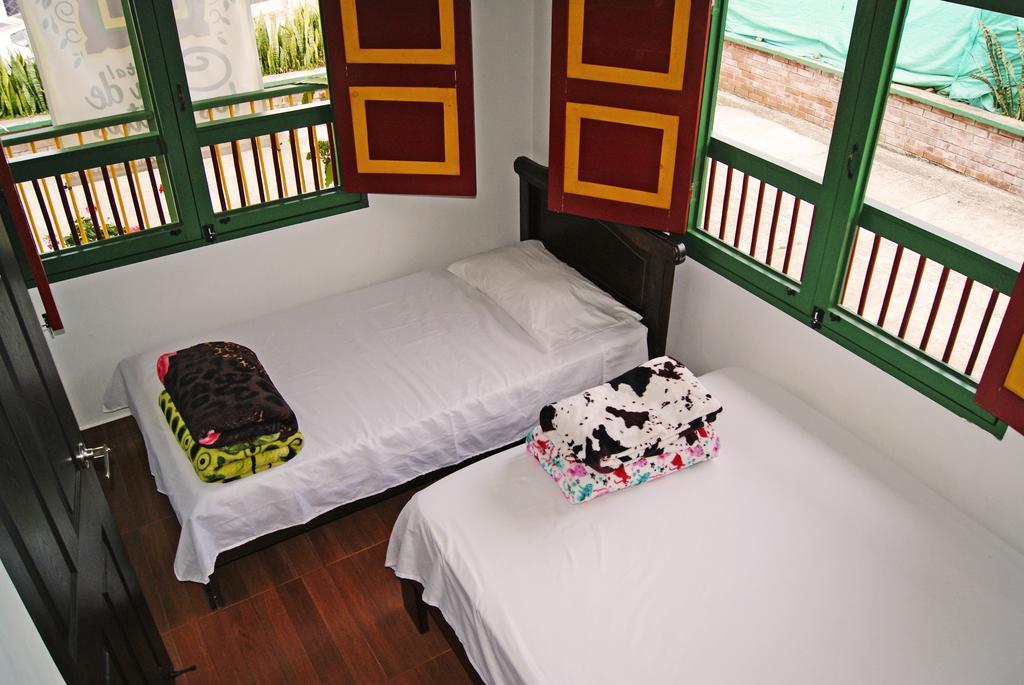 Hostal Casa De Los Taitas Salento Exterior photo